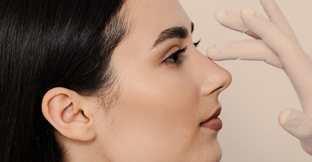 1. Rhinoplastie 1. Rhinoplastie